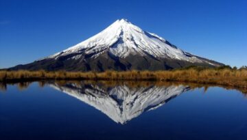 Mount_Taranaki