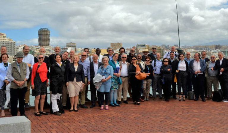 Participants al centre de convencions de Las Palmas de Gran Canaria, on es varen dur a terme les sessions de la reunió.