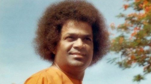 Sathya sai baba young (3)