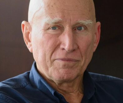 Sebastião_Salgado_(cropped)